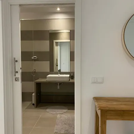 Malpique Apartman *