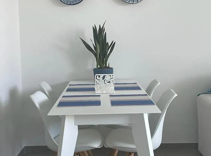 Malpique Apartment *